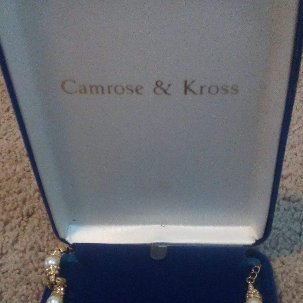 Ladies cocktail jewelry